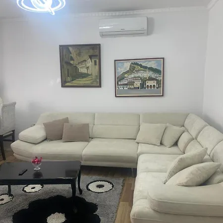 Flat In Berat's Center *
